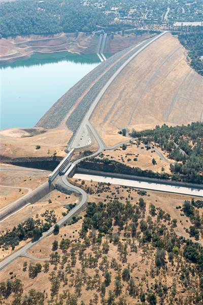 Lake Oroville State Recreation Area (SRA) (9/18/2015 - Credits: Photo by: California Department of Water Resources)