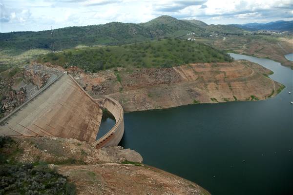 Lake McClure & Barrett Cove Recreation Area (3/2/2015 - Credits: Photo courtesy of California Department of Water Resources)