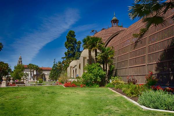 Balboa Park (4/20/2013 - Credits: "Botanical Building, Balboa Park" by Flickr User: Photos by Clark (CC BY-NC 2.0)[https://creativecommons.org/licenses/by-nc/2.0/legalcode]https://www.flickr.com/photos/photos_by_clark/)