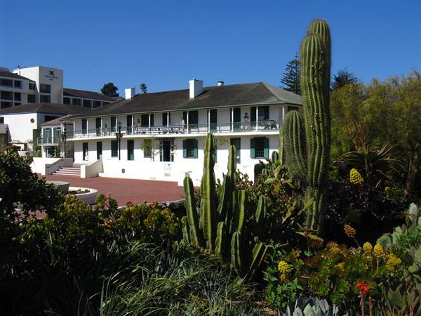 Monterey State Historic Park (SHP) (4/5/2009 - Credits: Monterey State Historic Park" by Flickr User Jasperdo (CC BY-NC-ND 2.0)[https://creativecommons.org/licenses/by-nc-nd/2.0/legalcode]https://www.flickr.com/photos/mytravelphotos/)