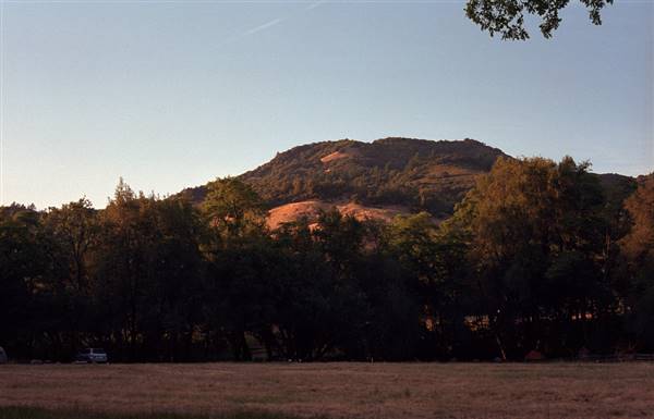 Sugarloaf Ridge State Park (SP) (10/25/2011 - Credits: "Sugarloaf Ridge State Park Campground" by James Cohen (CC BY 2.0)[https://creativecommons.org/licenses/by/2.0/legalcode]https://www.flickr.com/photos/jcohen97/)