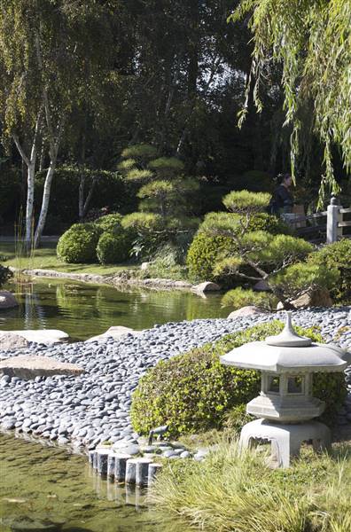 Earl Burns Miller Japanese Garden - California State University Long Beach - CSULB (10/11/2009 - Credits: "Earl Burn Miller Japanese Garden" by Flickr User: Soraya S. (CC BY-NC-ND 2.0)[https://creativecommons.org/licenses/by-nc-nd/2.0/legalcode]https://www.flickr.com/photos/sorayas/)