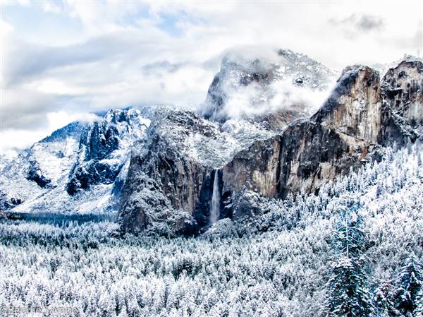 Yosemite National Park (9/12/2016 - Credits: "Bridalveil Fall (Yosemite National Park)" by Margie Savage (CC BY-NC 2.0)[https://creativecommons.org/licenses/by-nc/2.0/legalcode]https://www.flickr.com/photos/queceus/)
