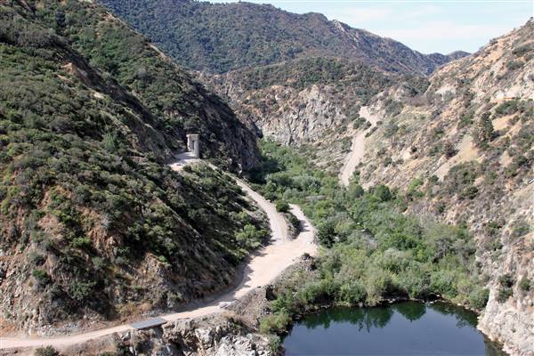Morris Reservoir & Dam - Angeles National Forest (5/1/2015 - Credits: "LA District recognizes partnership with the LACFCD and celebrates their 100-year anniversary." by US Army Corps of Engineers - Los Angeles District (CC BY-ND 2.0) [https://creativecommons.org/licenses/by-nd/2.0/legalcode]https://www.flickr.com/photos/los)