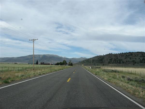 Highway 49 - The Golden Chain Highway (6/23/2007 - Credits: "California State Route 49 Near Loyalton, California" by Ken Lund (CC BY-SA 2.0)[https://creativecommons.org/licenses/by-sa/2.0/legalcode]https://www.flickr.com/photos/kenlund/)