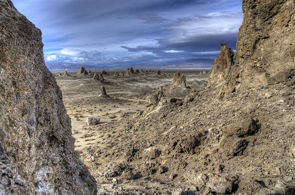 Trona Pinnacles - Ridgecrest District - Bureau of Land Management (BLM) (3/17/2012 - Credits: "Trona Pinnacles" by Dave Reichert (CC BY-NC 2.0)[https://creativecommons.org/licenses/by-nc/2.0/legalcode]https://www.flickr.com/photos/dreichert/)