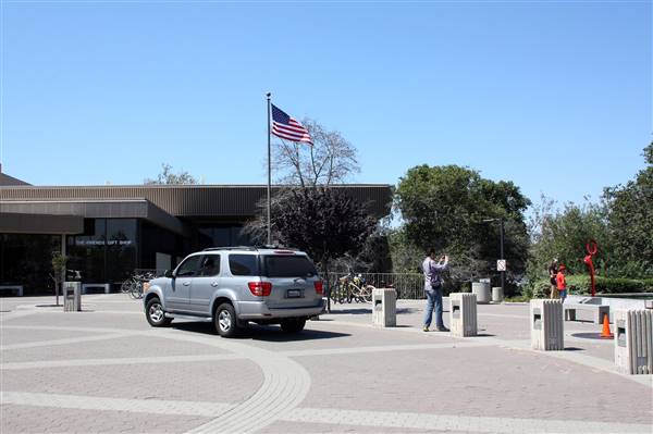 Huntington Beach Central Library (11/3/2016 - Credits: Photo courtesy of Kris Bunting)
