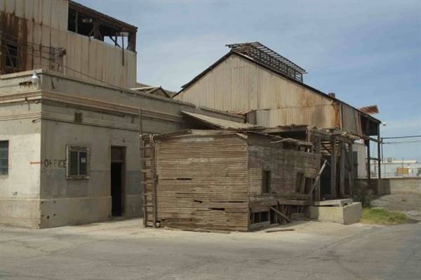 Old Milk Distribution Center (11/4/2016 - Credits: Photos courtesy of the Imperial County Film Commission)