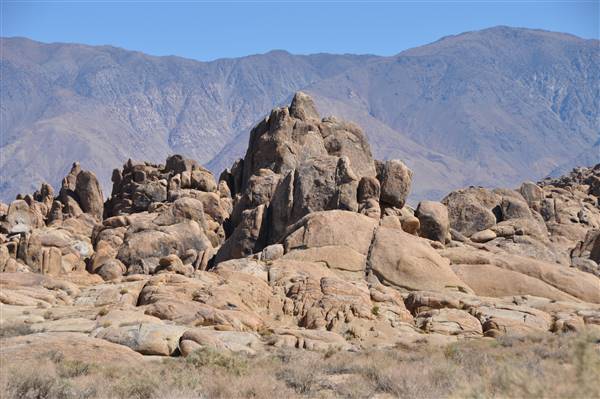 Alabama Hills - Bureau of Land Management / BLM - Bishop Field Office (11/15/2016 - Credits: Photo courtesy of Robin Citrin)