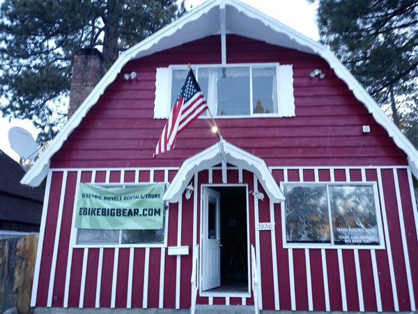 Fawnskin Old Tyme Store Front (3/18/2019 - Credits: Mike Dills)