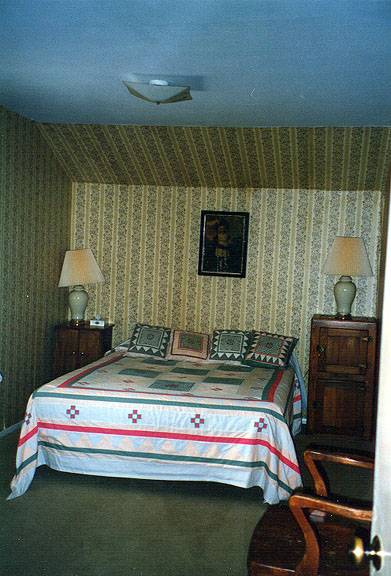 Creekside Inn and Resort (12/31/2003)