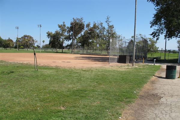Alondra Community Regional Park (6/1/2019 - Credits: LocoScout)