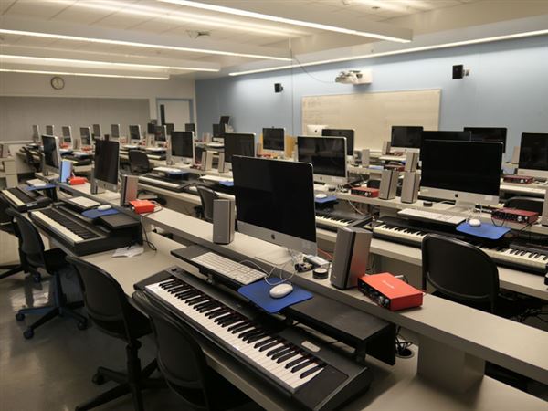 Los Angeles City College - LACC (12/10/2019 - Credits: LocoScout)