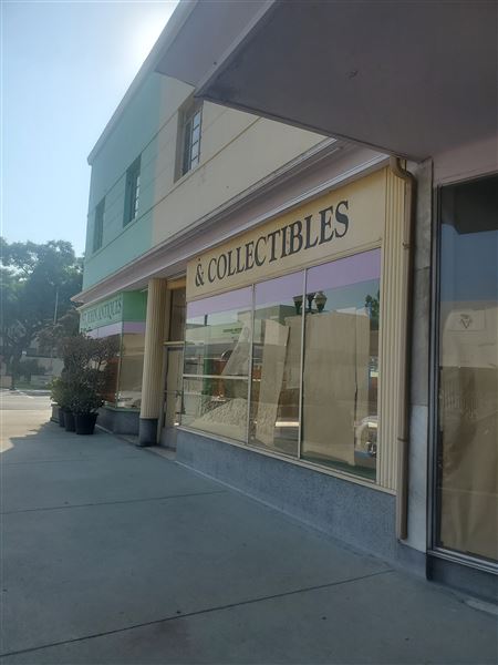 Historic Downtown Pomona - Vacant Retail Space (9/8/2021 - Credits: Joseph Antonelli)