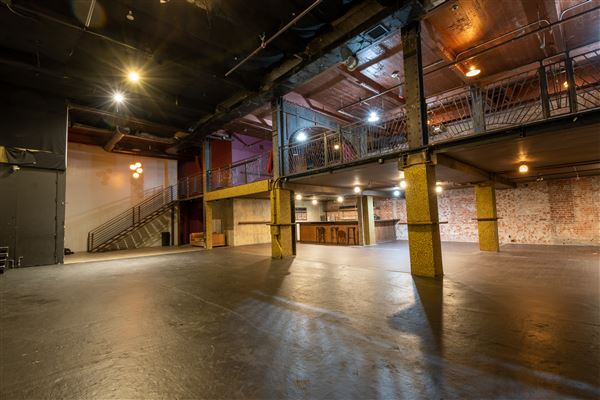 Broadway Civic Center (2/16/2022 - Credits: Crexels Inc)