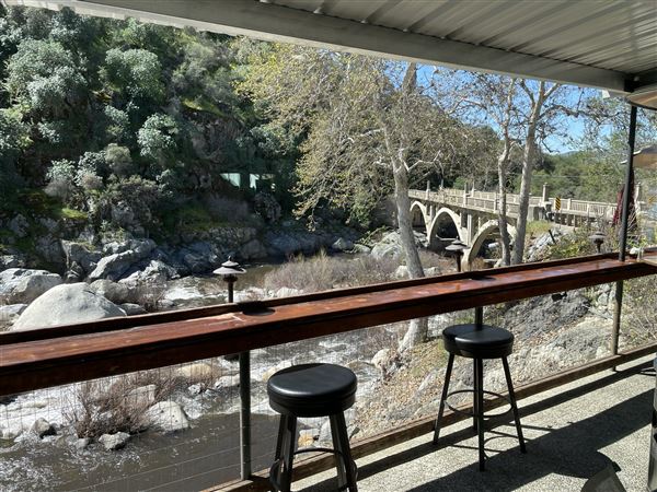 Kaweah River Bridge 1923 / Pumpkin Hollow Bridge - Kaweah River Bridge (3/23/2022 - Credits: Carmen Kazarian)