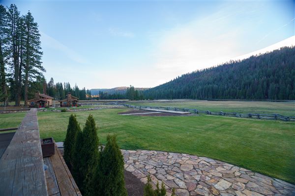Highlands Ranch Resort (3/1/2022 - Credits: Film Tehama)