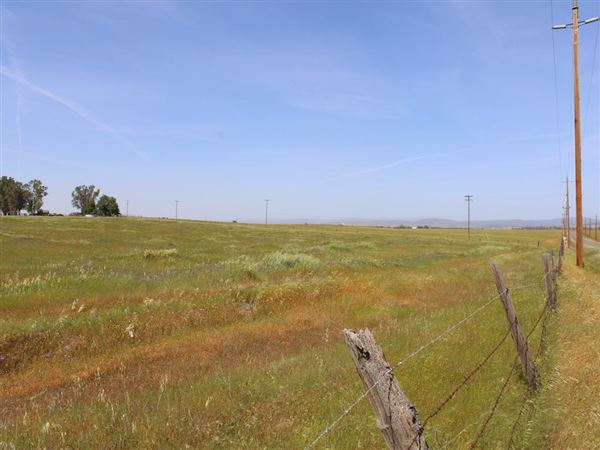 Wheatland (4/11/2022 - Credits: Yuba Sutter Film Commission)