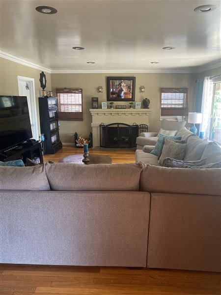 Los Angeles Home (7/9/2022)