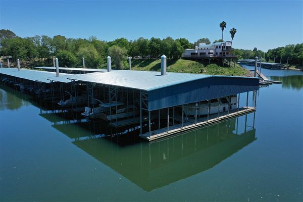 Sacramento Marina (4/28/2020)