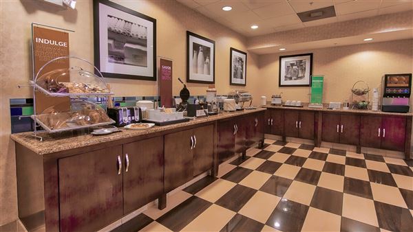 Hampton Inn & Suites Ridgecrest (3/26/2024)