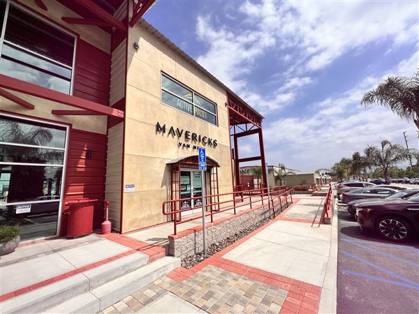 Mavericks Van Nuys (5/6/2024 - Credits: Greg Buldukyan)