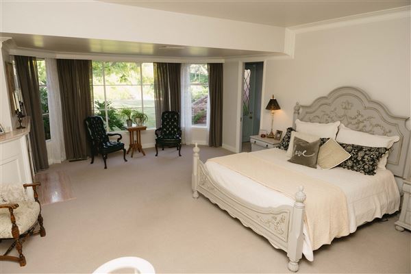 Clinker Brick Estate (6/1/2024 - Credits: Bruce Photography)