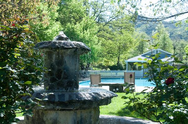 Vichy Springs Resort and Inn - Vichy Plunge (5/8/2024 - Credits: Gilbert Ashoff)