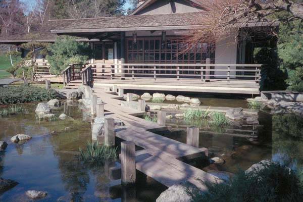 Japanese Friendship Tea Garden @ Kelley Park (12/31/2003)