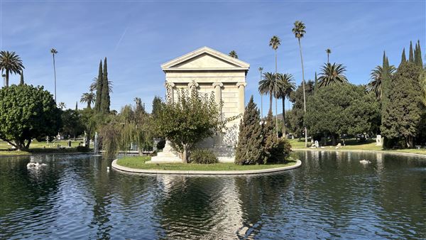 Hollywood Forever Cemetery (11/7/2024 - Credits: Brandy Davis)
