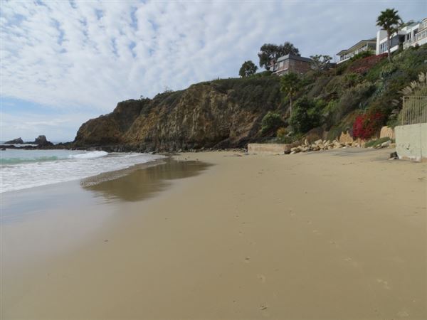 Crescent Bay Beach (11/7/2024 8:41:09 PM - Credits: City of Laguna Beach/California Beaches)