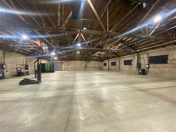 LA River Studios (12/17/2024 - Credits: Sara Sedlacek)