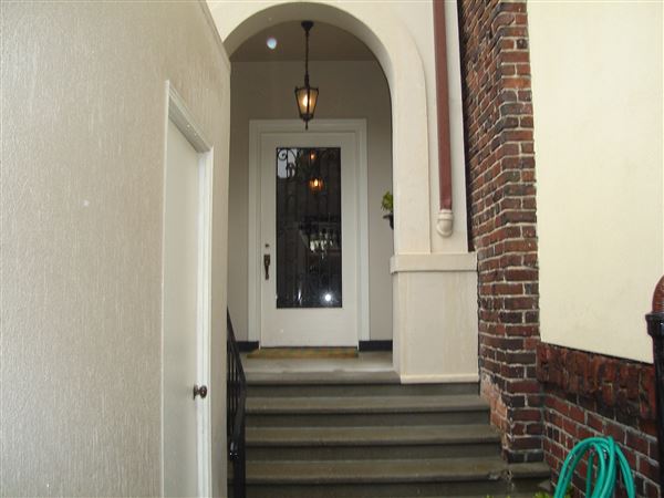 Pacific Heights Property - Exterior filming only (1/4/2025 2:36:23 PM - Credits: submitted by:)