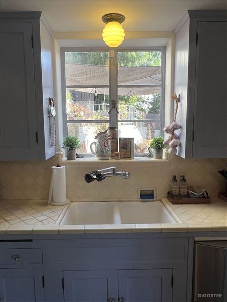 1930's Mediterranean in Lower Whitley Heights/Hollywood Hills (2/2/2025 7:14:54 PM - Credits: submitted by:)