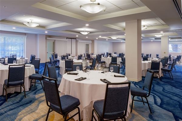 Hilton Garden Inn Dana Point Doheny Beach (New Name and Newly reimagined) (4/1/2025 - Credits: submitted by: Rosanna Harrison)