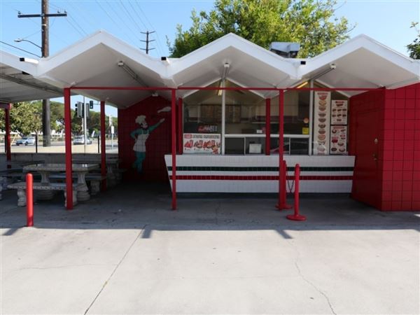 1960s Modern Restaurant Drive Thru (7/23/2024 - Credits: Dave Mortell)