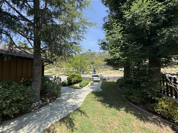 Tujunga Home (4/22/2025 - Credits: TADEH ASIUN)