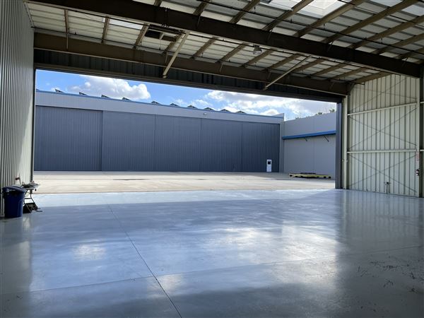 Aeroplex / Aerolease Group - Long Beach Airport (LGB) (7/1/2025 - Credits: submitted by: Daniel  Sanchez)