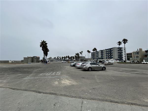 Venice Beach, Boardwalk, Pier & Recreation Center (8/14/2025 - Credits: Brandy Davis)