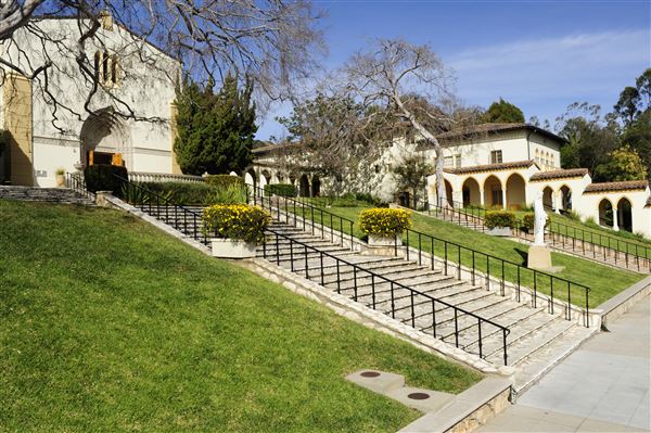 Mount Saint Mary's College, Chalon Campus (1/22/2013 - Credits: Leo Fialho)