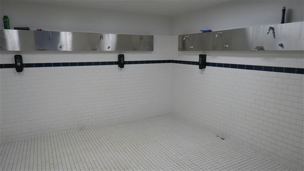 College of the Canyons - Locker Rooms (3/28/2015 - Credits: Leo Fialho)