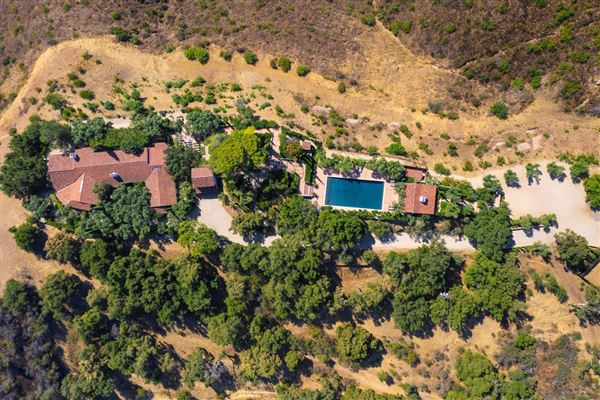 Malibu Hacienda (9/26/2025 - Credits: submitted by: Alex  Glasscock)