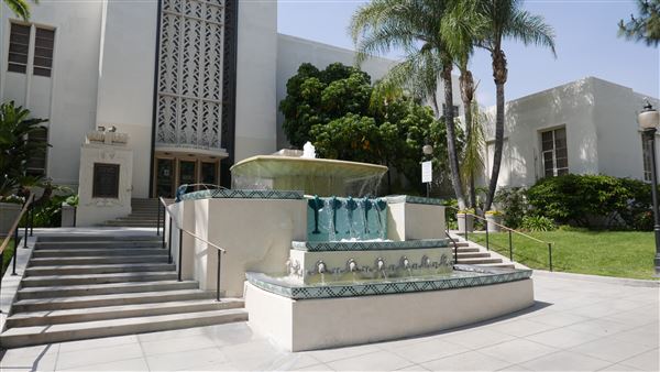 Burbank City Hall (5/4/2016 - Credits: Leo Fialho)