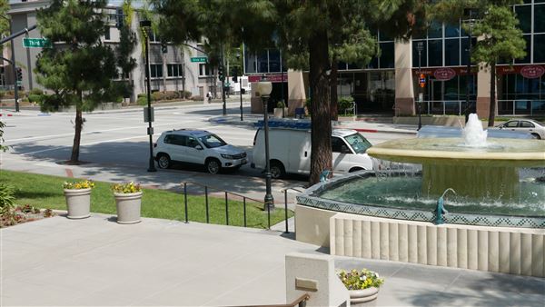 Burbank City Hall (5/4/2016 - Credits: Leo Fialho)