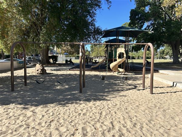 Winnetka Park and Recreation Center (11/10/2025 - Credits: Brandy Davis)