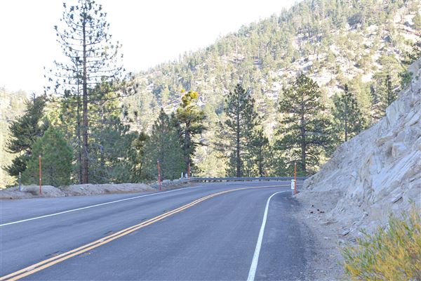 Angeles Crest Highway - SR2 - MM 54.83 (11/16/2016 - Credits: Leo Fialho)