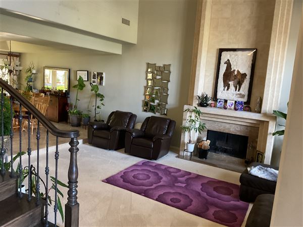 Encino Area Home (11/19/2025 - Credits: submitted by: Mike McDaniel)