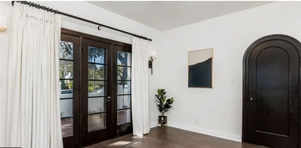 Spanish Revival Estate (4/2/2022 - Credits: Garfield Smith)