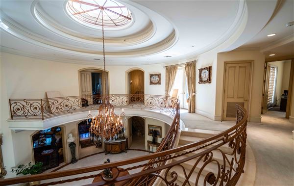 Cinematic LA Estate W/Gardens, Pool & Grand Stairs (4/5/2025 - Credits: Elegant Textiles, Inc.)