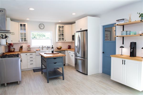 1948 Ranch Style Property (4/28/2026 - Credits: submitted by: Joleen Bell)